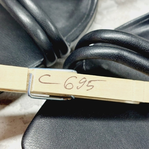 New Abound Austyn Black Block Heel Square Toe Strappy Sandals C695 - Picture 11 of 11